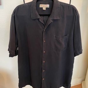 Tommy Bahama 100% silk short sleeve shirt. Large, black